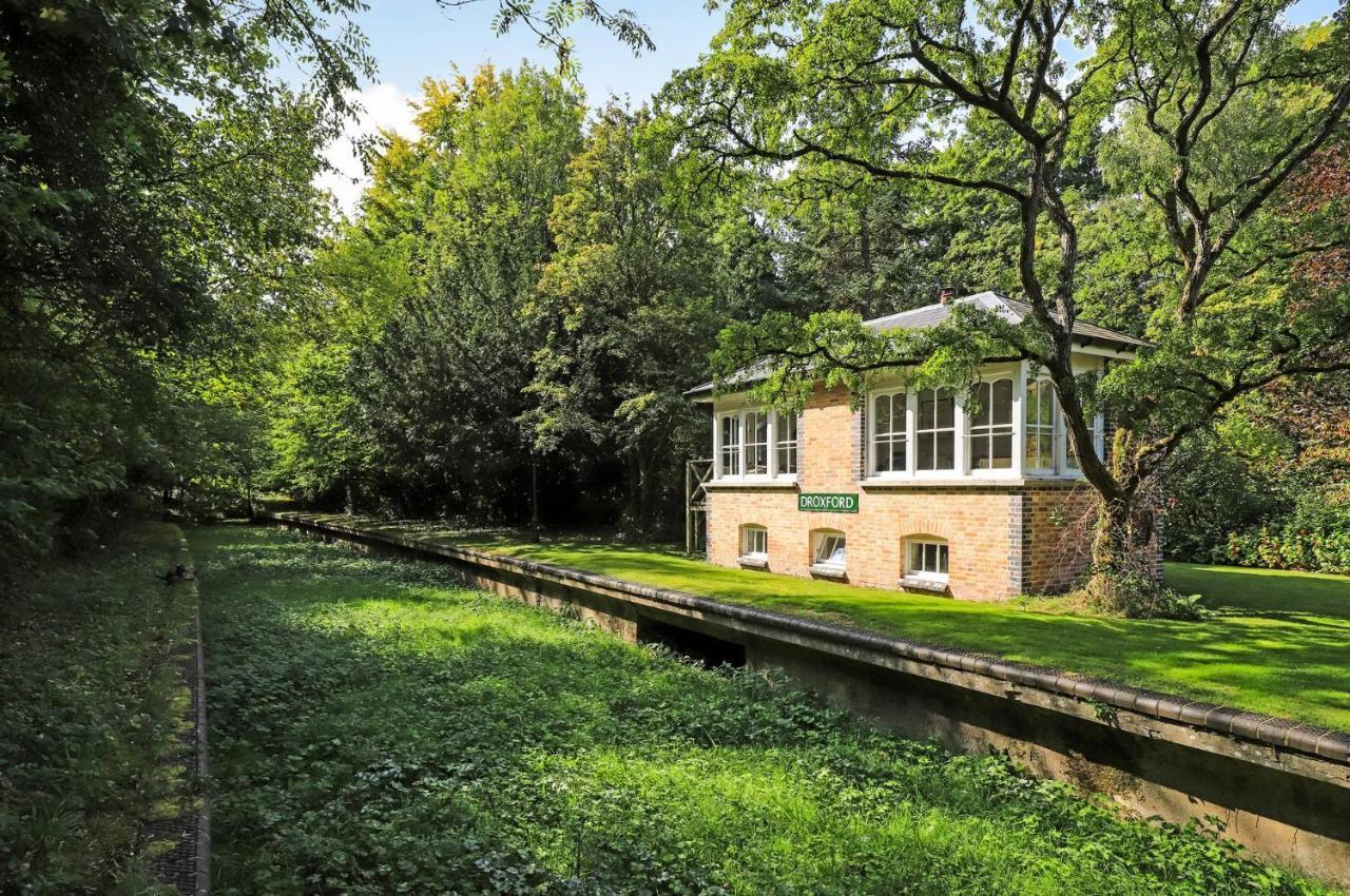 Old Droxford Station Signal Box Soberton Exterior foto